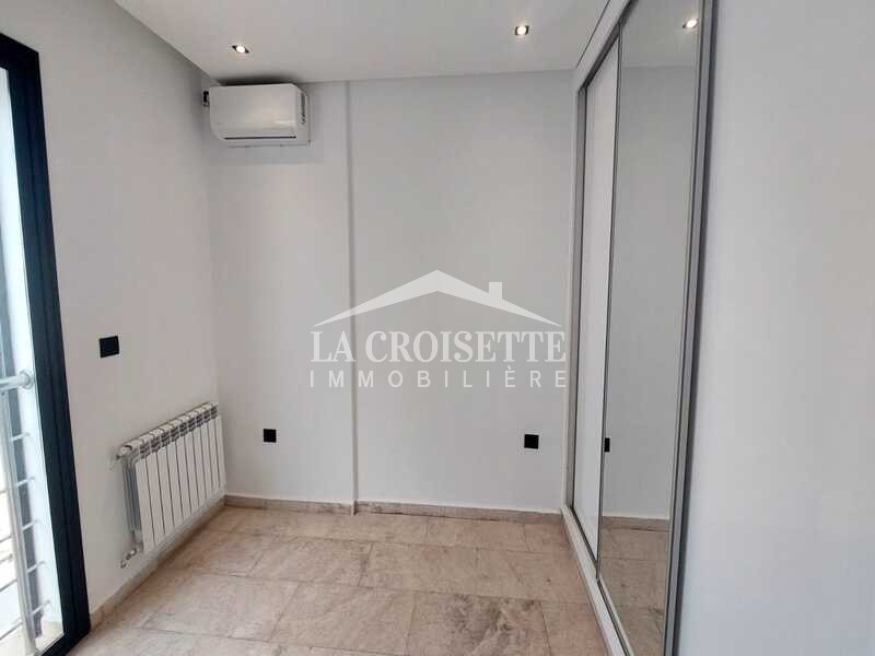 Duplex S+3 meublé à La Marsa